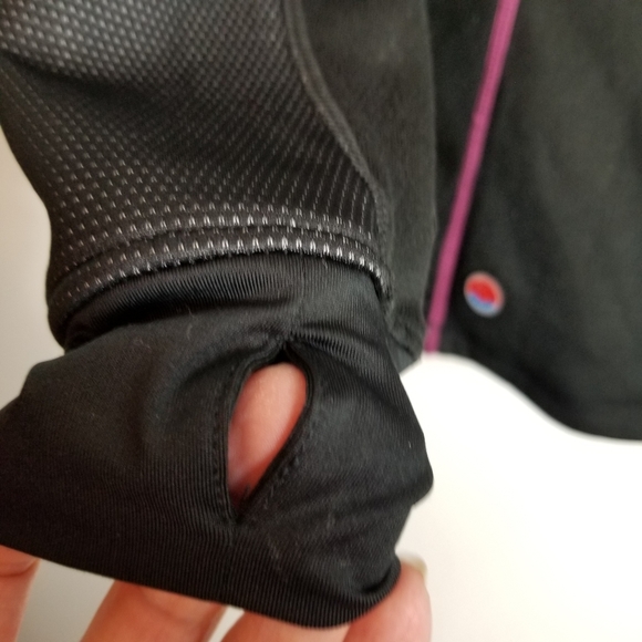 Freeze Out Thermal Breathable Windproof Long Sleeve Top - Picture 5 of 13